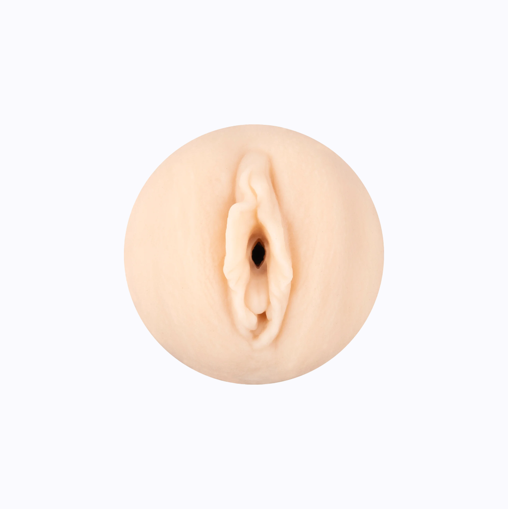 Kleio Valentien Hard Case Pussy Stroker